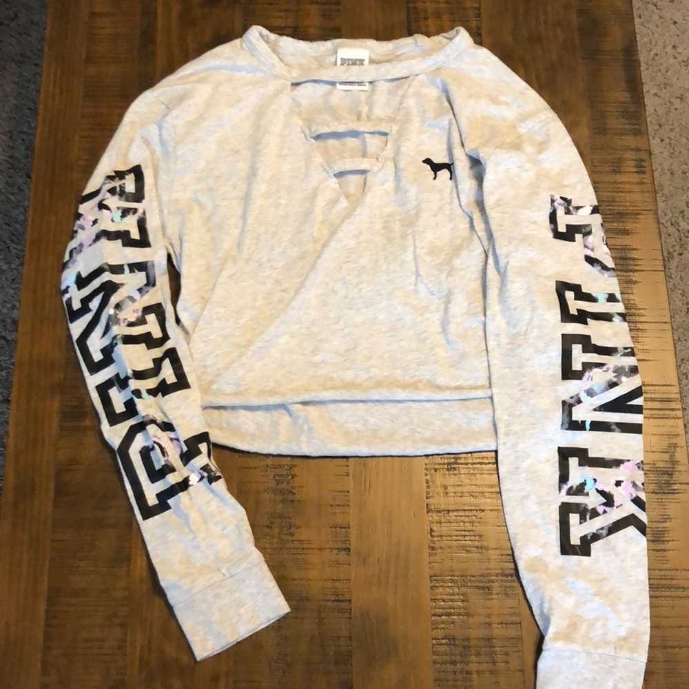 Victoria’s Secret long sleeve crop top